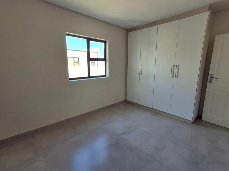 3 Bedroom Property for Sale in Britannia Bay Western Cape